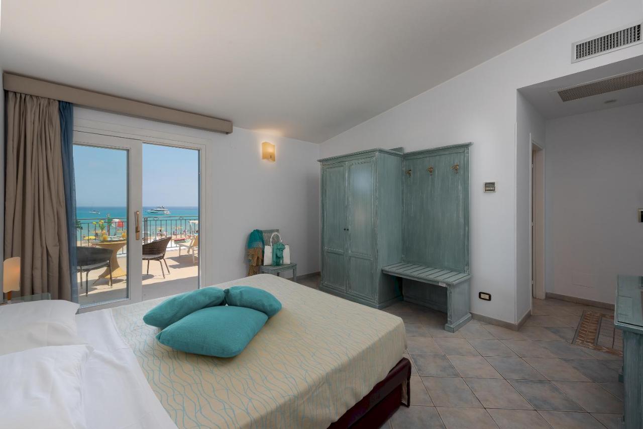 Hotel Riviera Сан Вито ло Капо Екстериор снимка